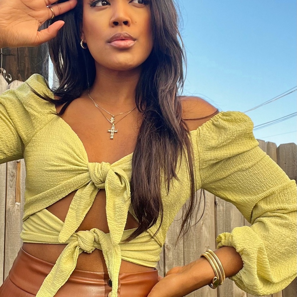 Crop top - Picture 3 of 7